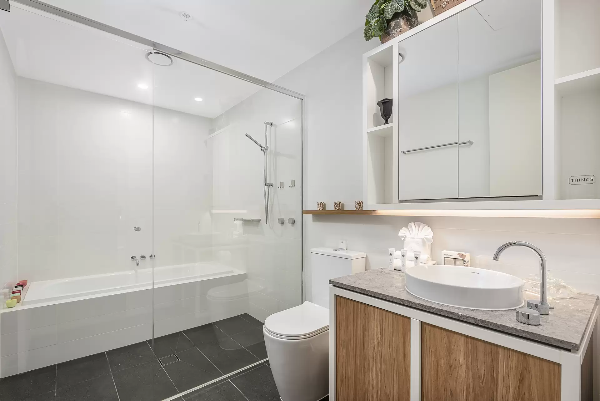 1303/43 Peerless Avenue, Mermaid Beach For Lease by Mosaic Property Group - image 1