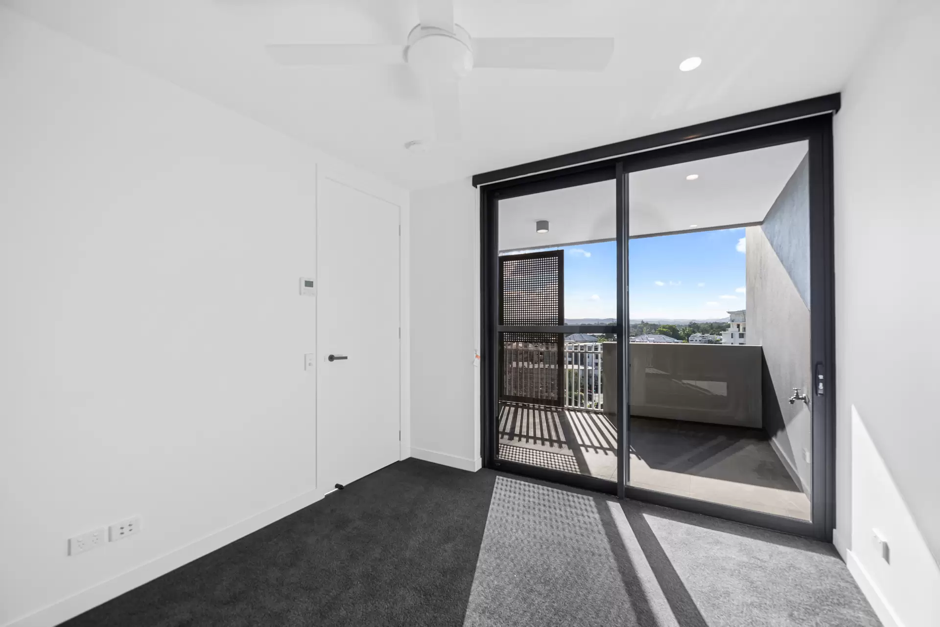 2202/100 Duporth Avenue, Maroochydore Leased by Mosaic Property Group - image 1