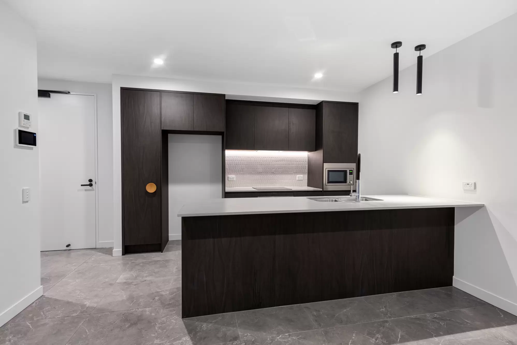 2202/100 Duporth Avenue, Maroochydore Leased by Mosaic Property Group - image 1