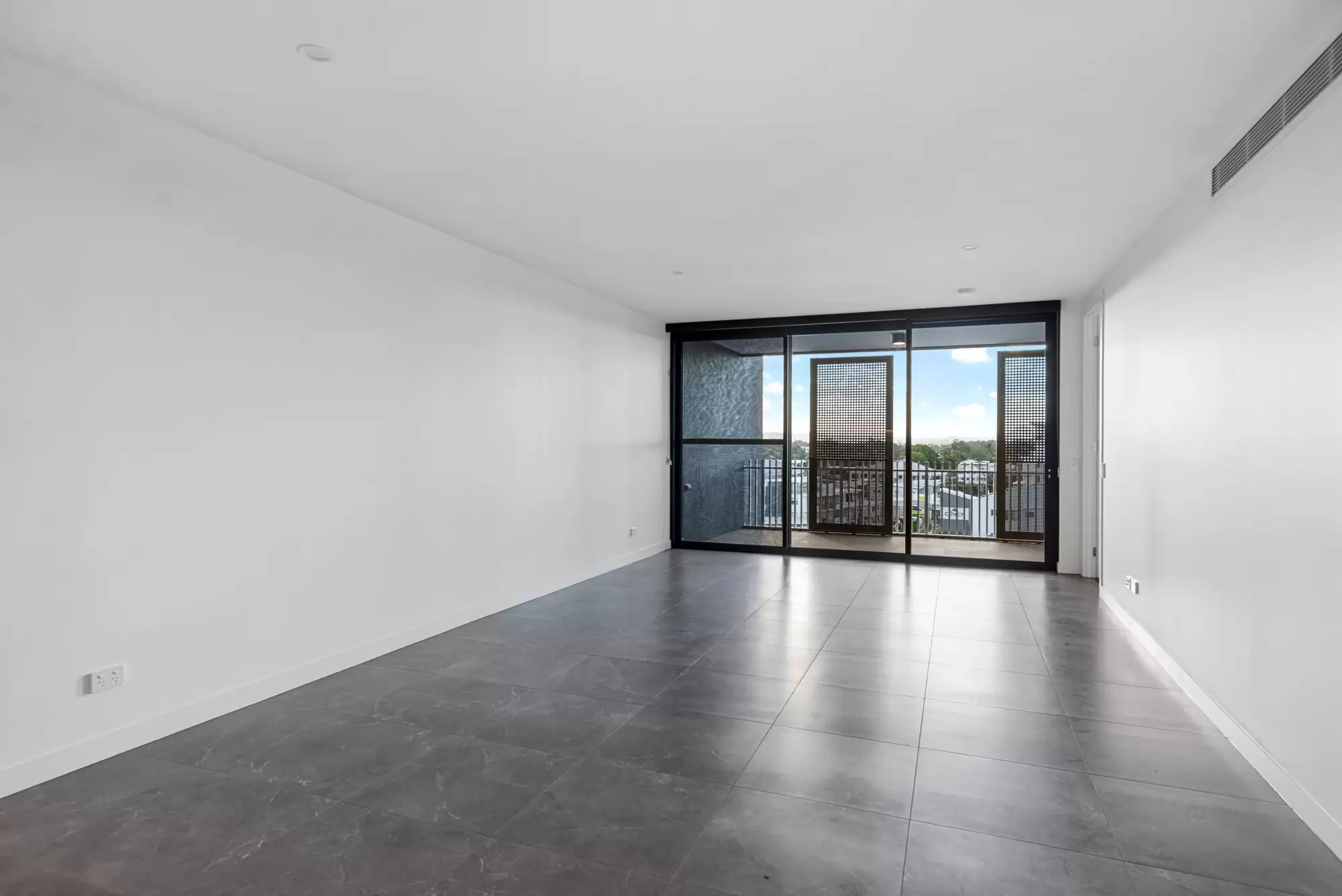 2202/100 Duporth Avenue, Maroochydore Leased by Mosaic Property Group - image 3