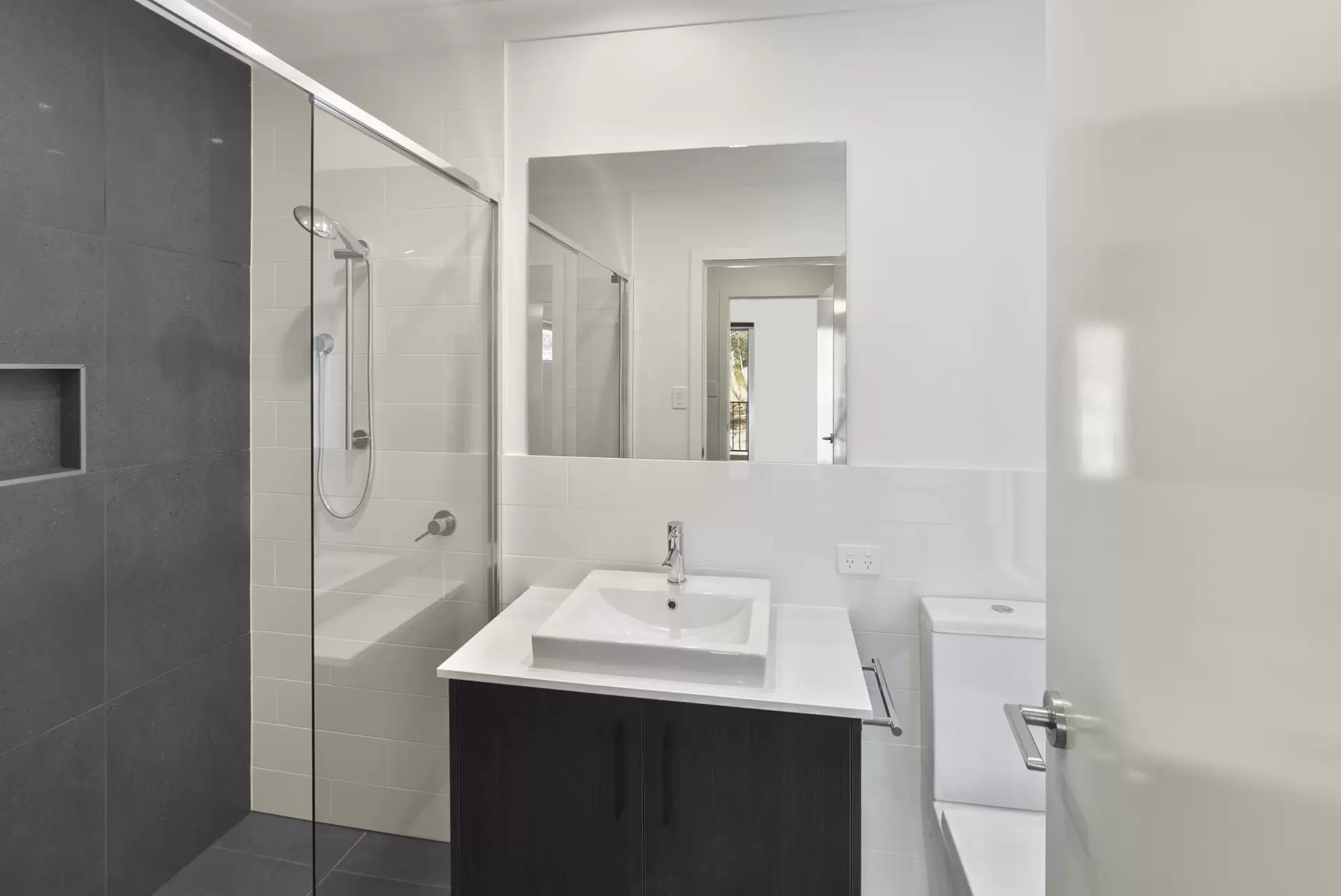 56 Kite Street, The Gap For Lease by Mosaic Property Group - image 1