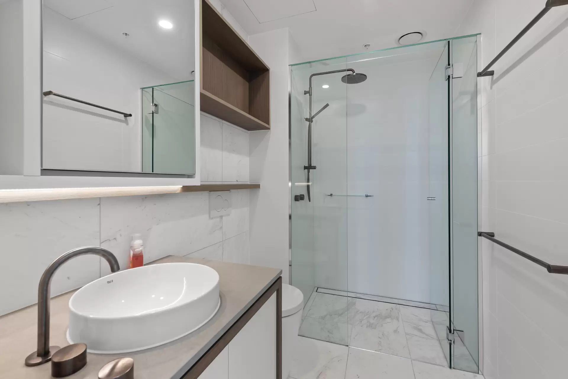 2502/43 Peerless Avenue, Mermaid Beach For Lease by Mosaic Property Group - image 1