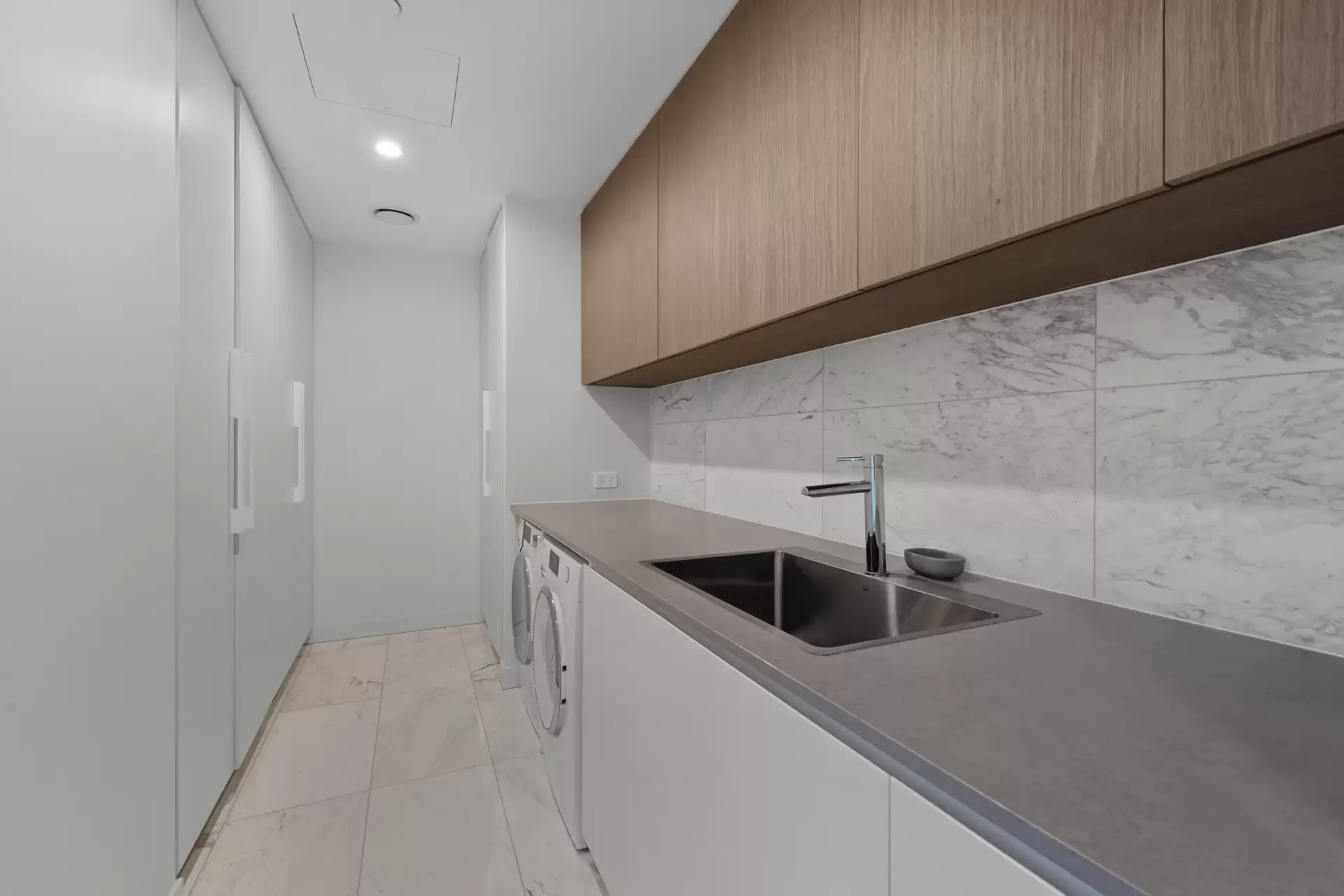 2502/43 Peerless Avenue, Mermaid Beach For Lease by Mosaic Property Group - image 1