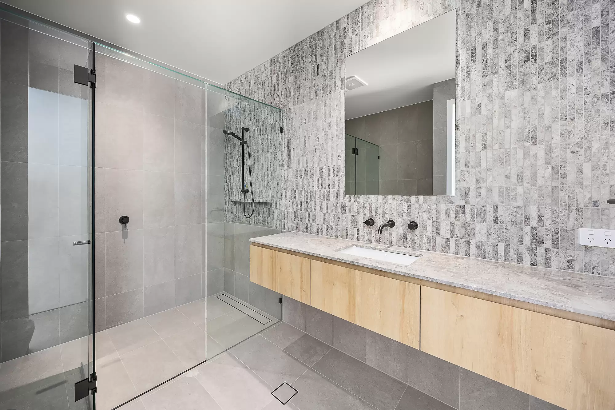 12/81 Salerno Street, Isle Of Capri For Lease by Mosaic Property Group - image 26