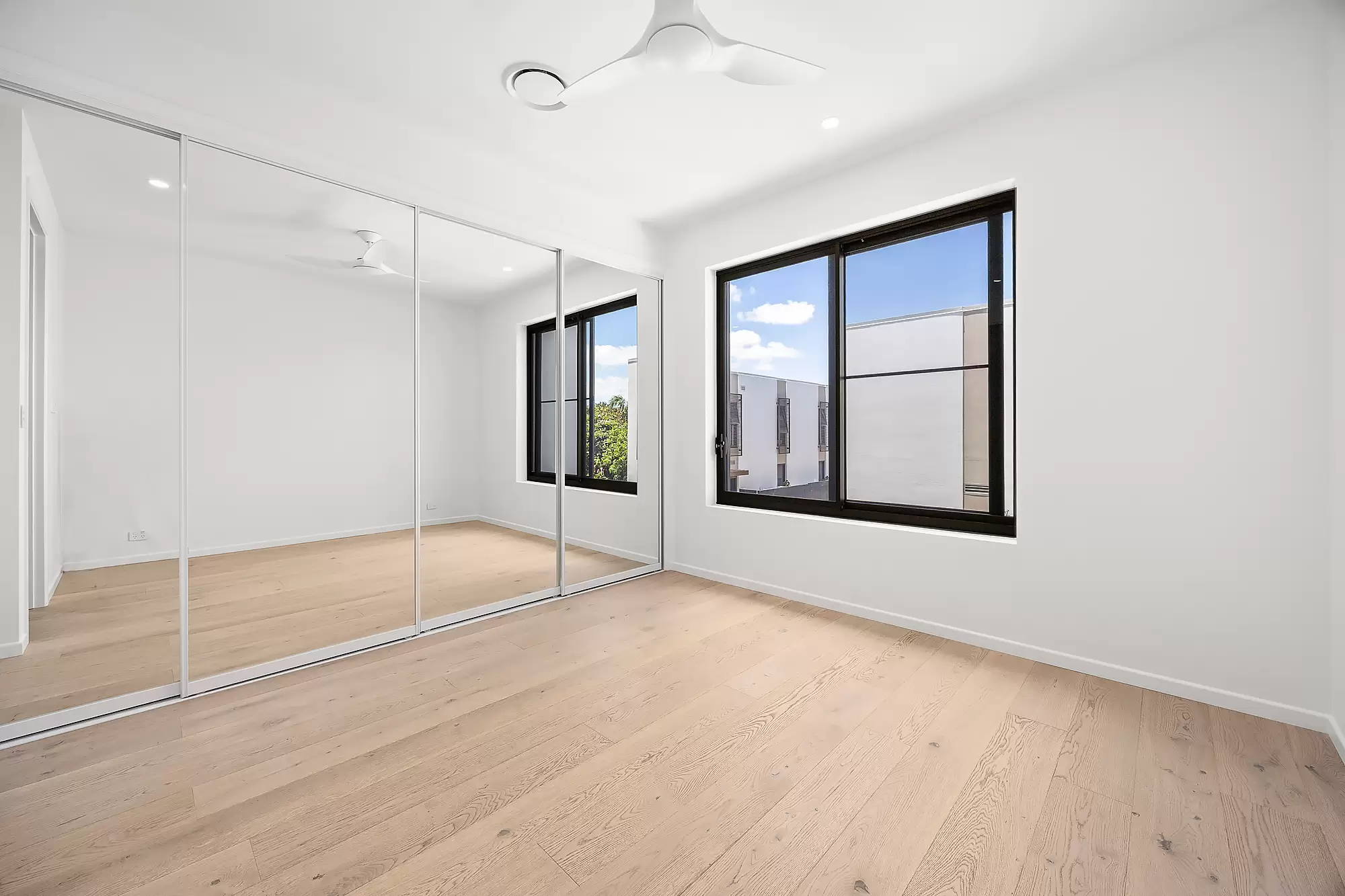 12/81 Salerno Street, Isle Of Capri For Lease by Mosaic Property Group - image 18