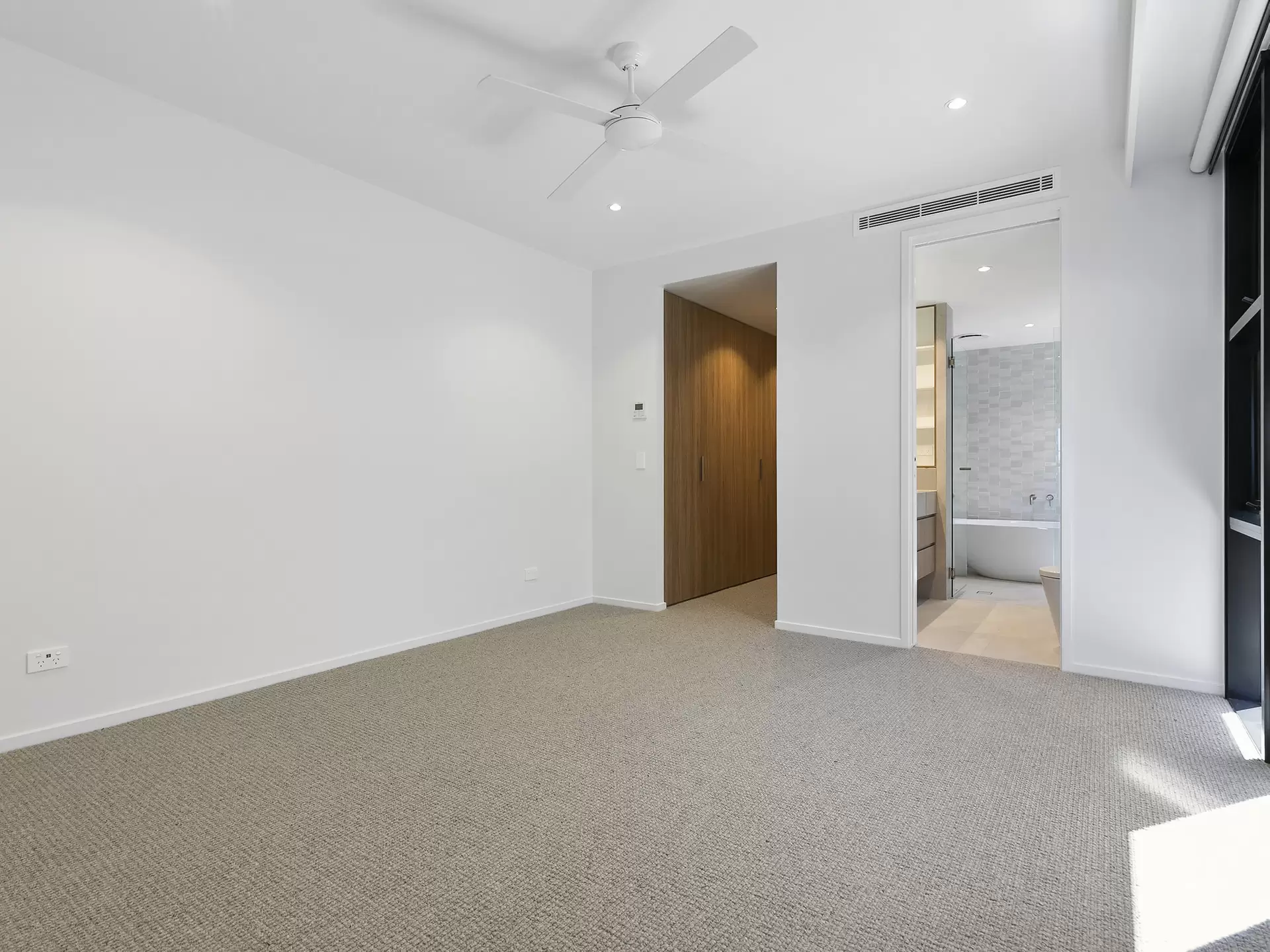 111/131 Coolum Terrace, Coolum Beach Leased by Mosaic Property Group - image 1