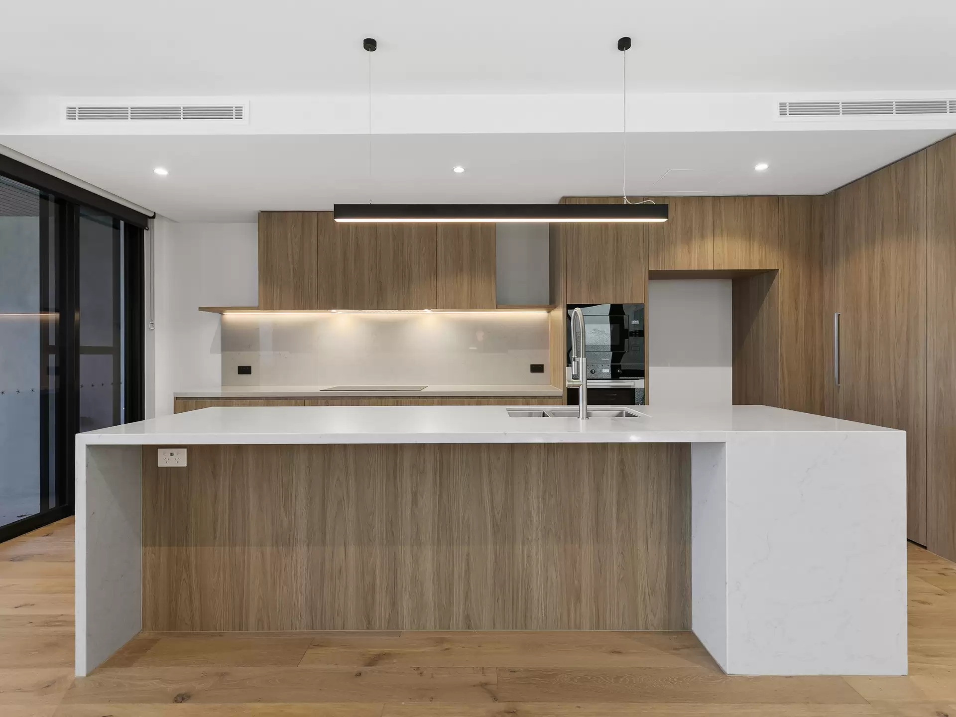 111/131 Coolum Terrace, Coolum Beach Leased by Mosaic Property Group - image 1