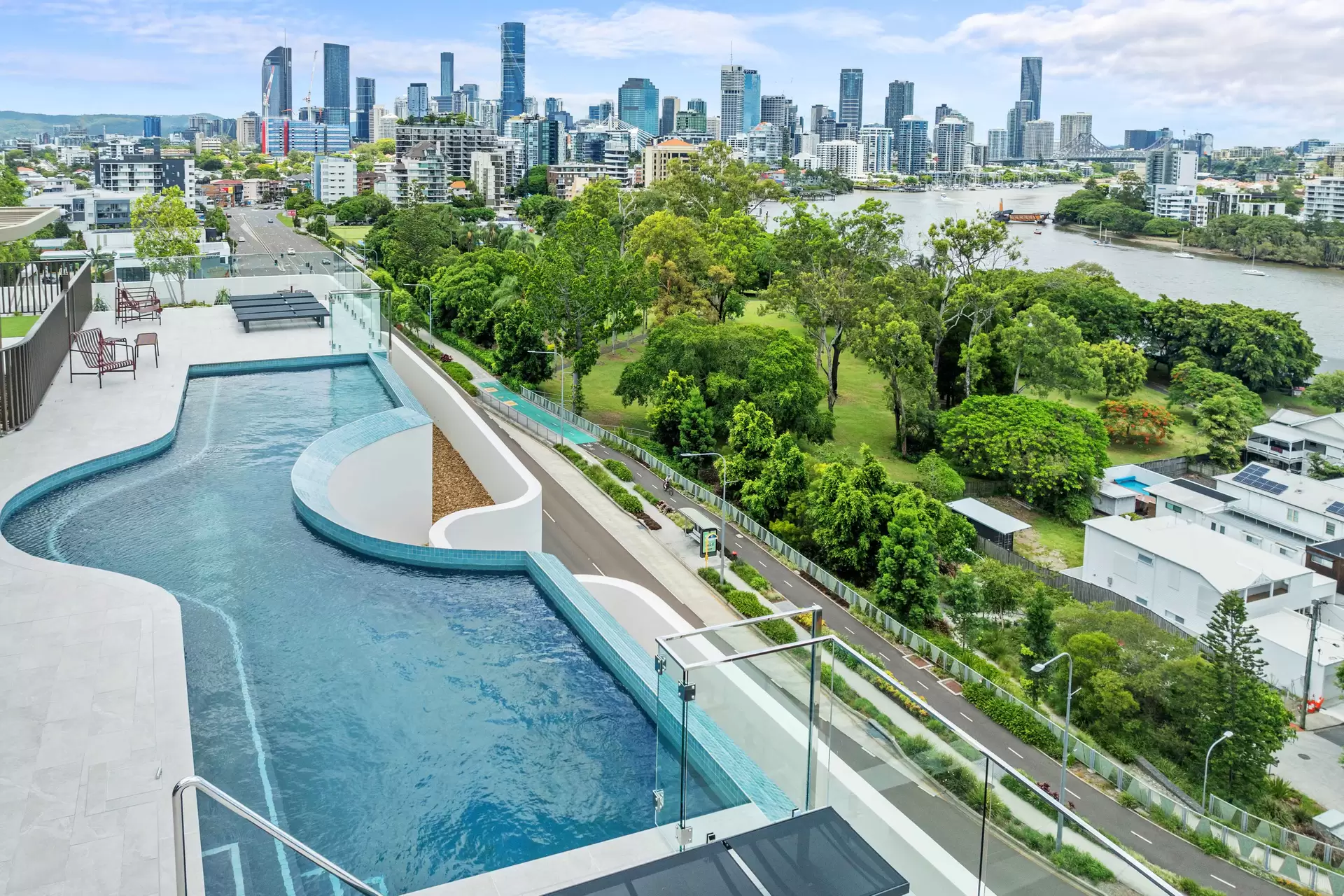 511/89 Lytton Rd, East Brisbane Leased by Mosaic Property Group - image 1