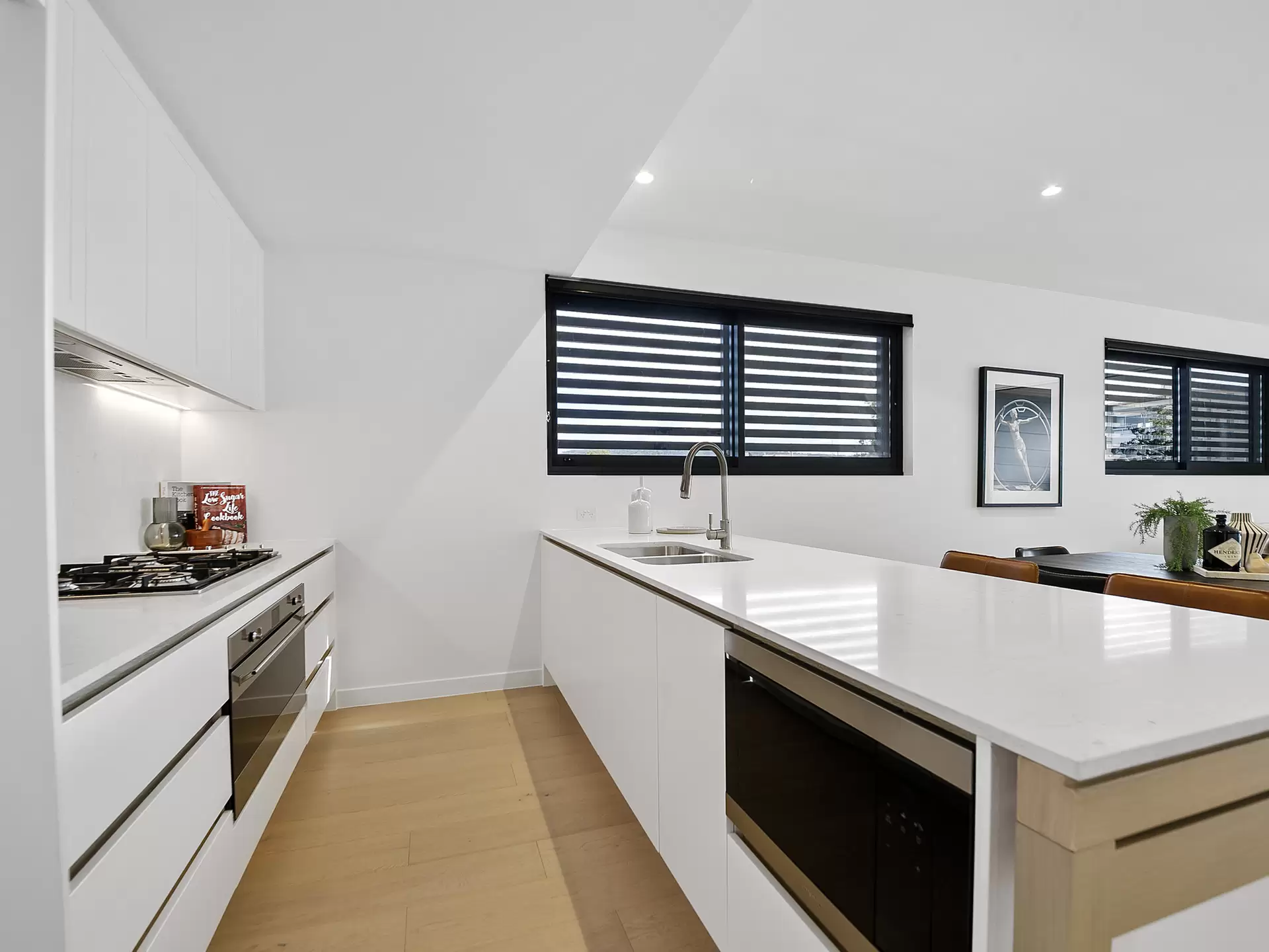 201/71 Swann Road, Taringa For Lease by Mosaic Property Group - image 1