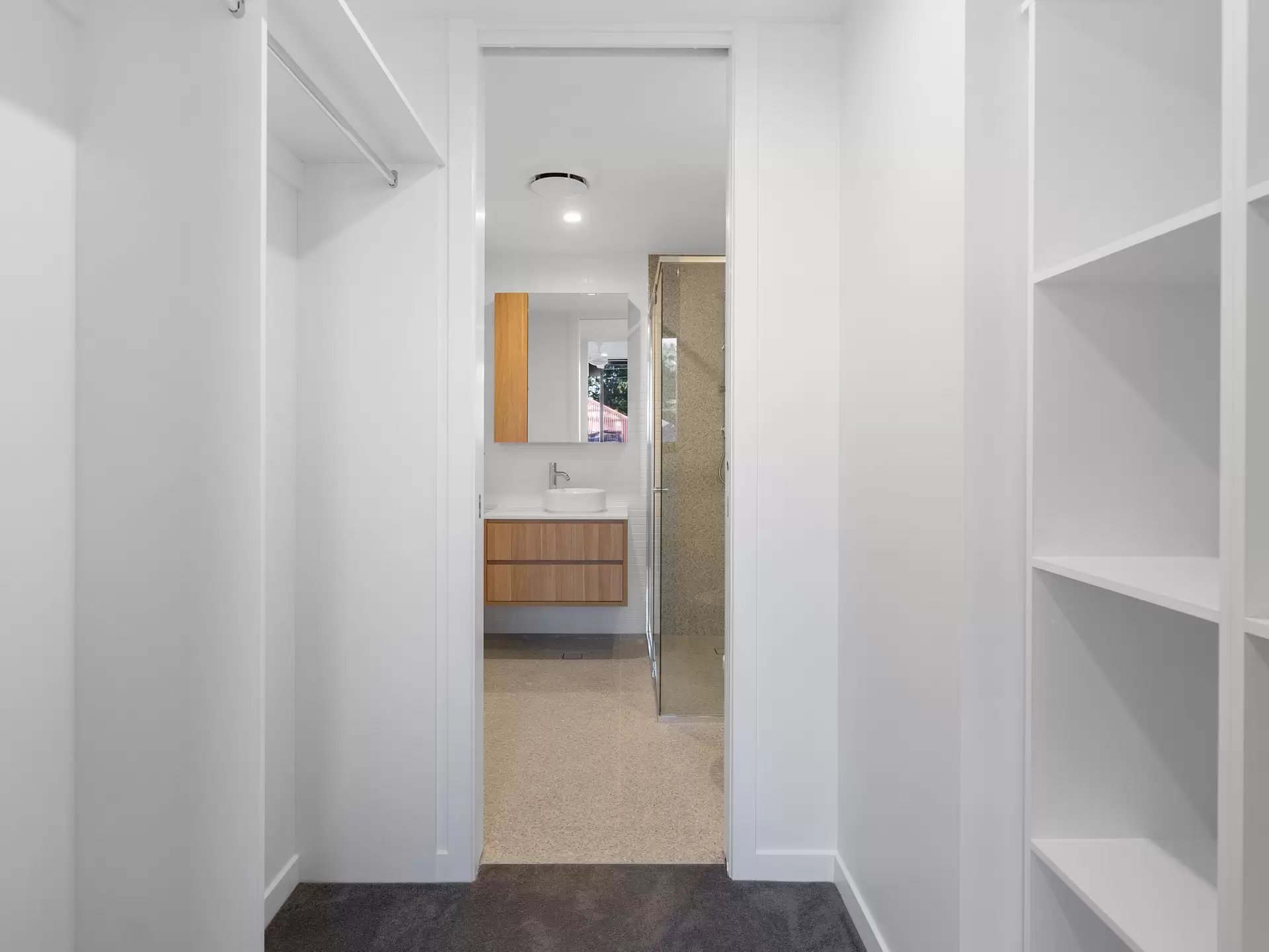 410/186 Clarence Rd, Indooroopilly Leased by Mosaic Property Group - image 1