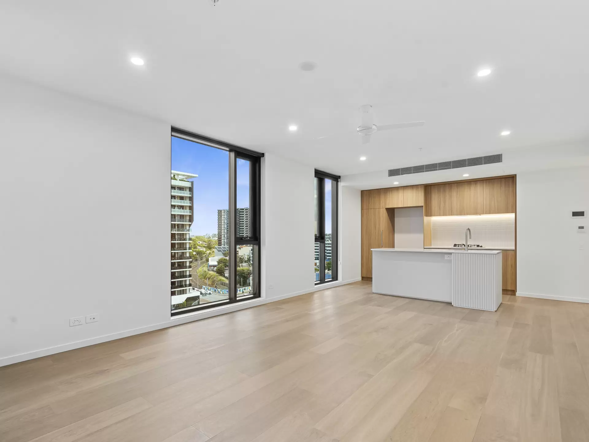 606/3 Archer Street, Toowong Leased by Mosaic Property Group - image 1