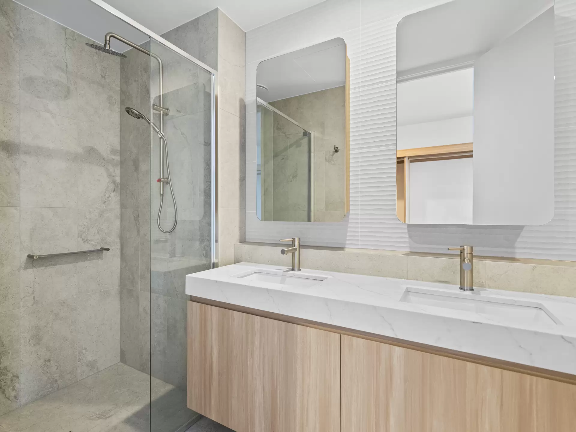 1302/15 Peerless Ave, Mermaid Beach For Lease by Mosaic Property Group - image 1