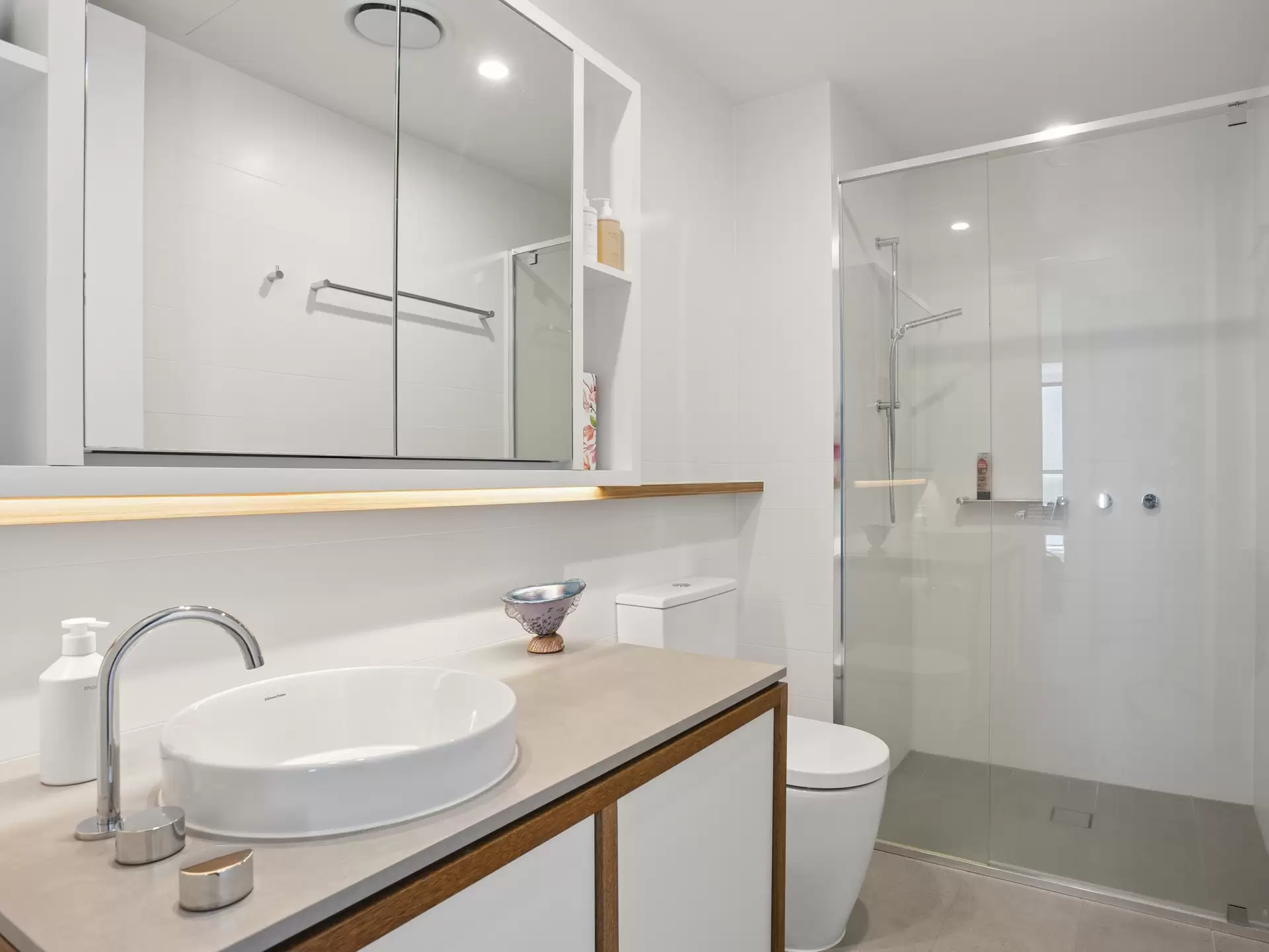 2104/43 Peerless Avenue, Mermaid Beach For Lease by Mosaic Property Group - image 1