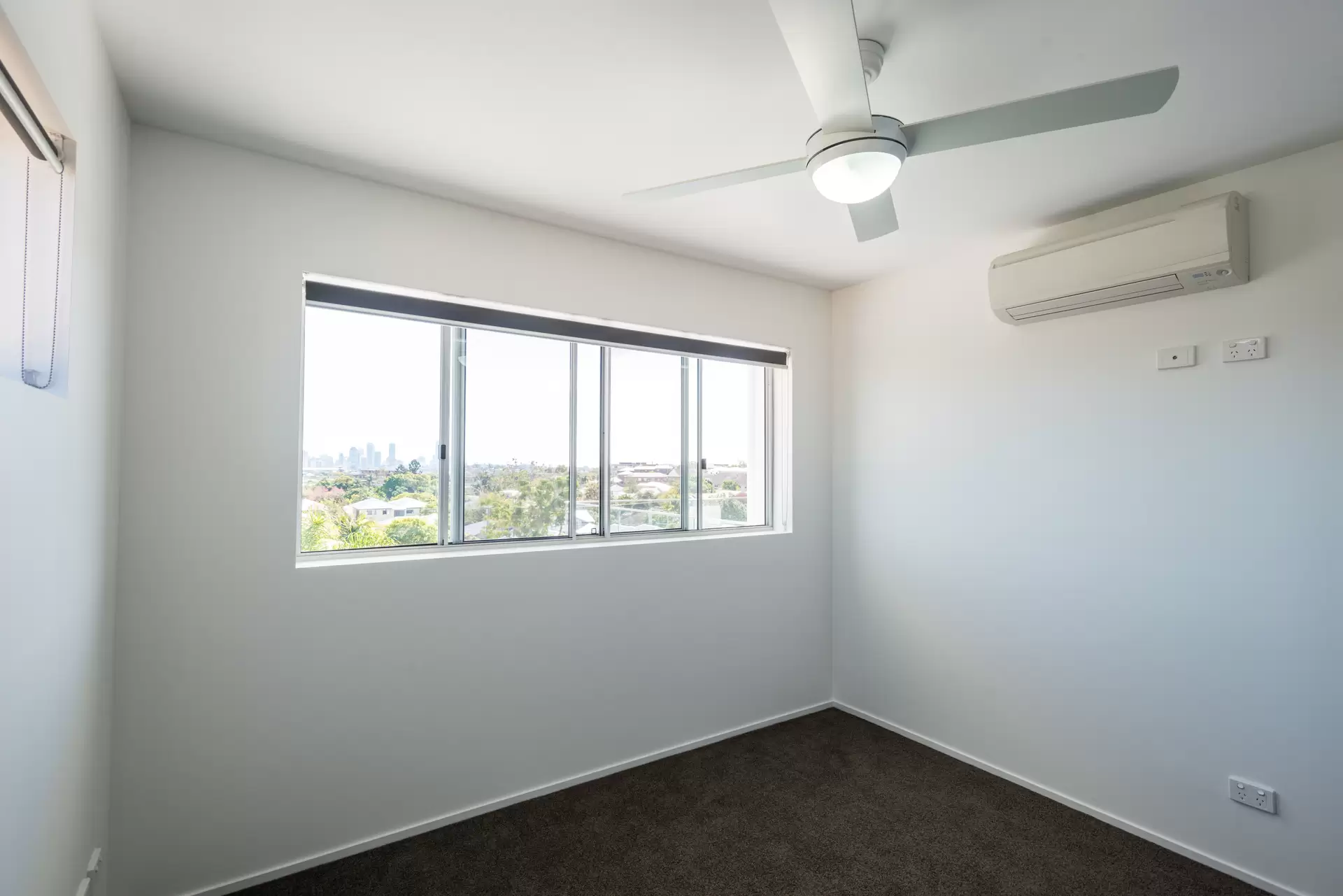 10/28 Chatsworth Road, Greenslopes Leased by Mosaic Property Group - image 1