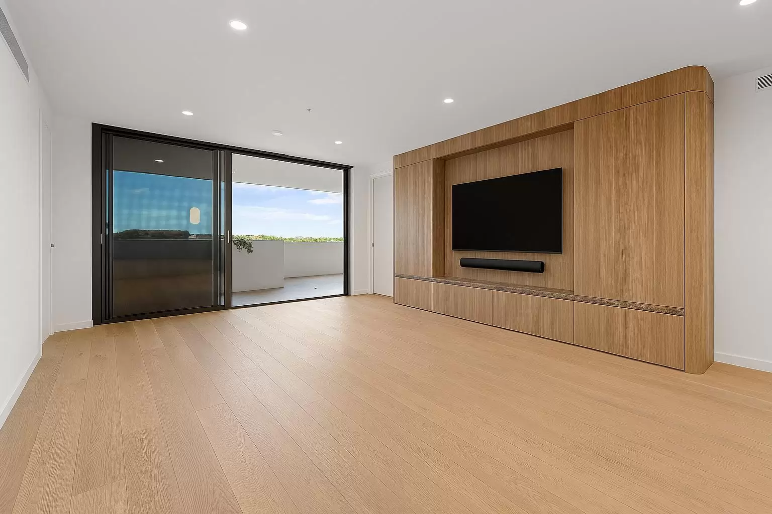 709/89 Lytton Road, East Brisbane For Lease by Mosaic Property Group - image 8