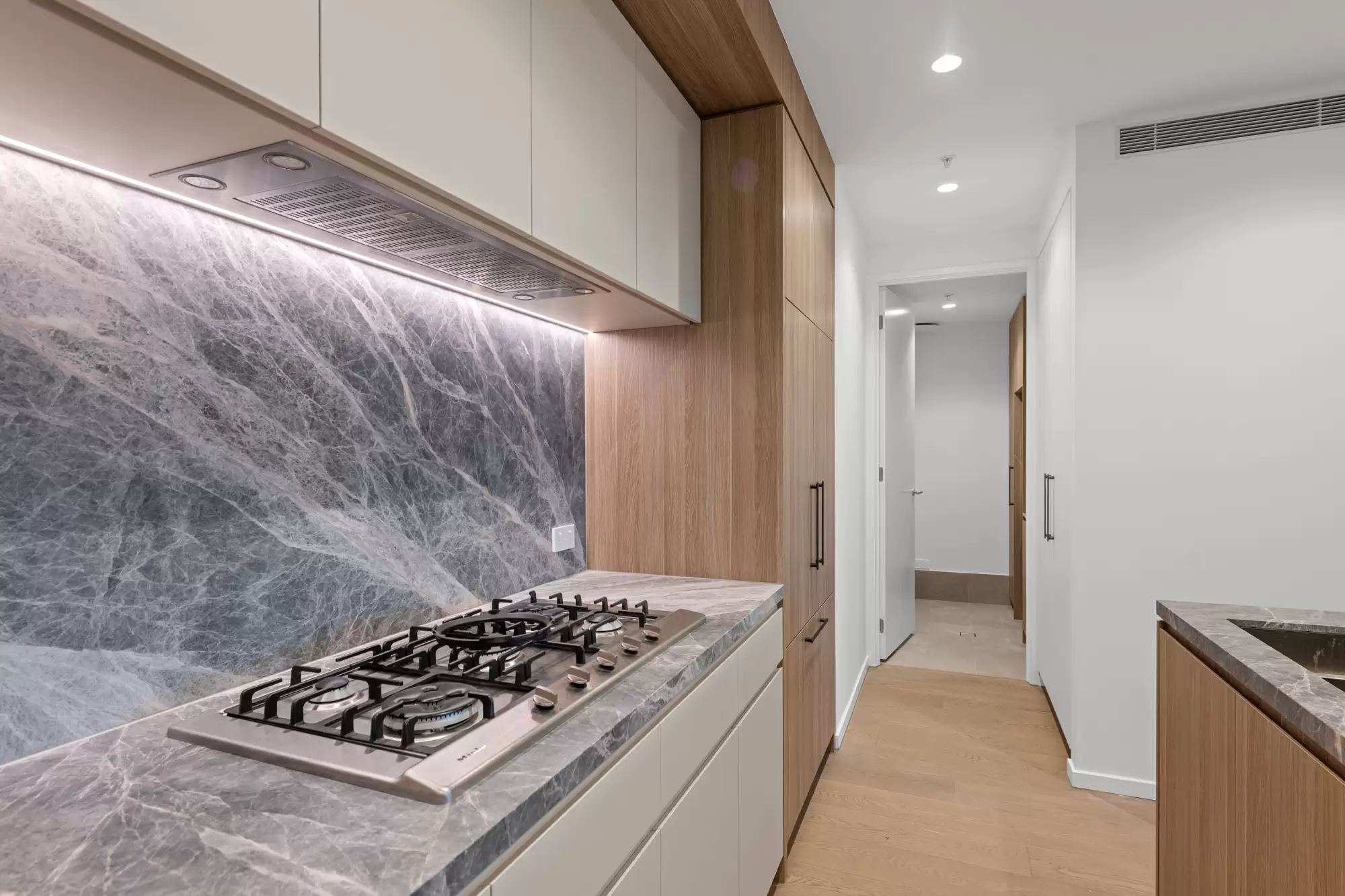709/89 Lytton Road, East Brisbane For Lease by Mosaic Property Group - image 3