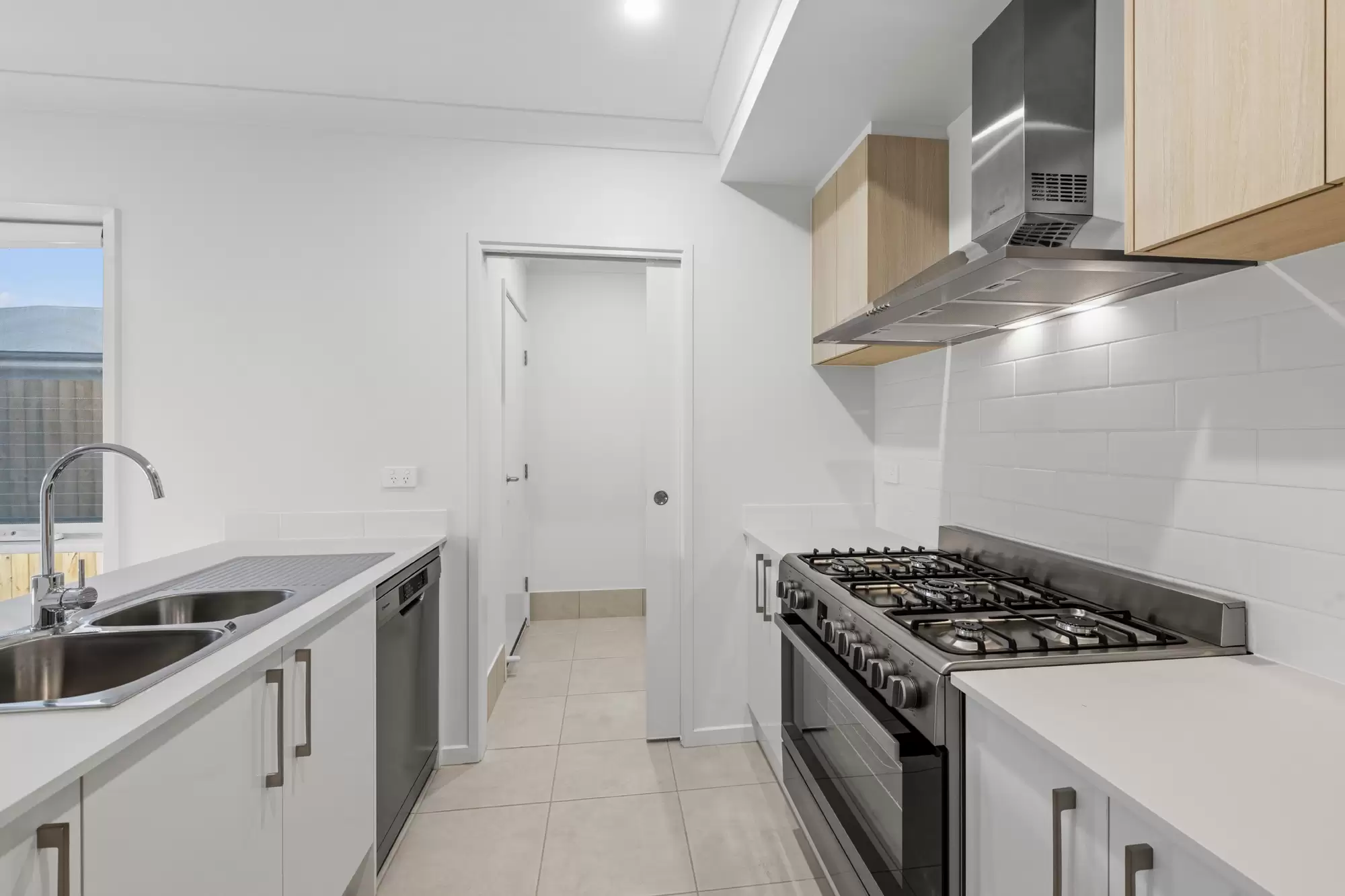 12 Bandicoot Street, Warner Leased by Mosaic Property Group - image 5