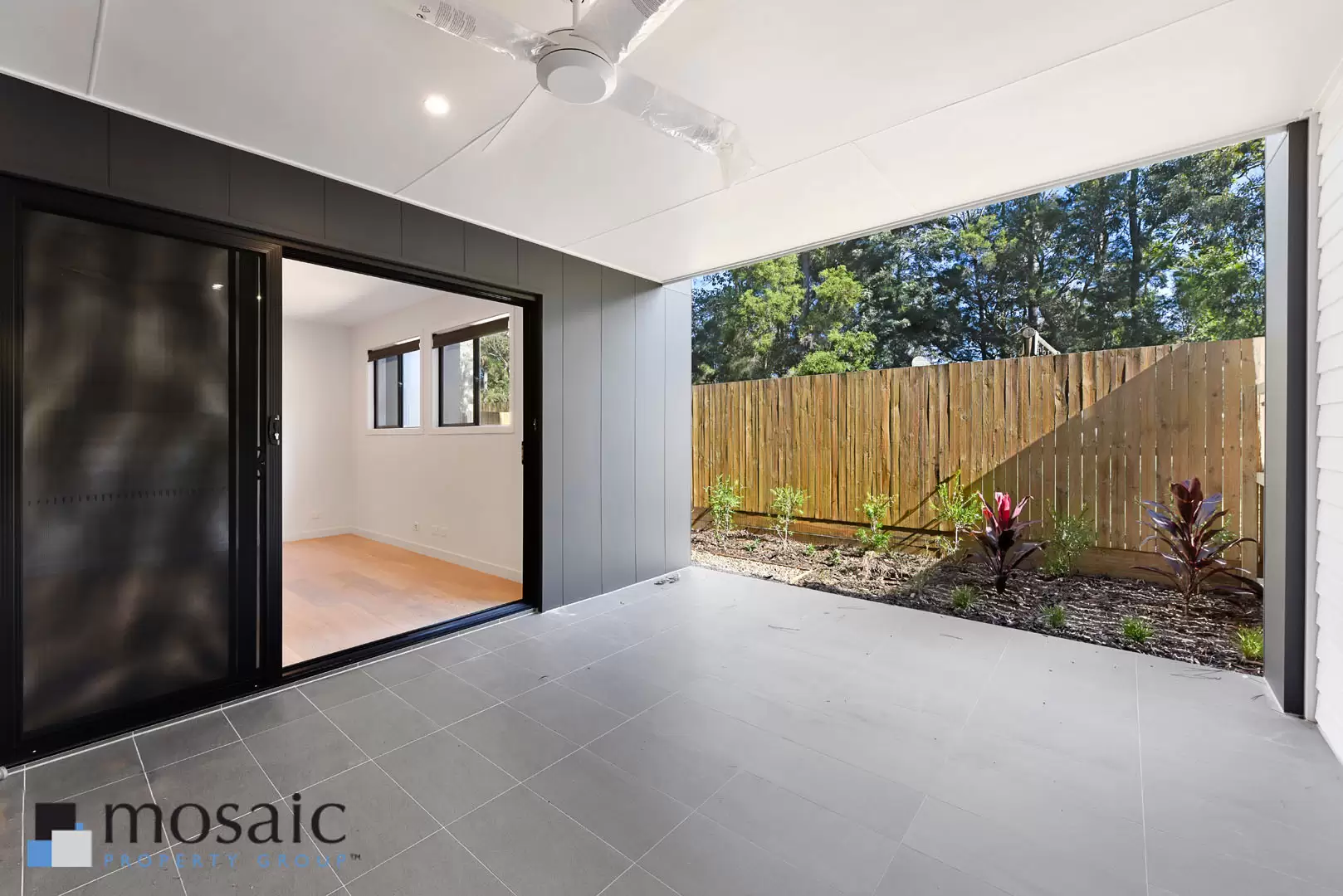 16/234 Payne Road, The Gap Leased by Mosaic Property Group - image 4