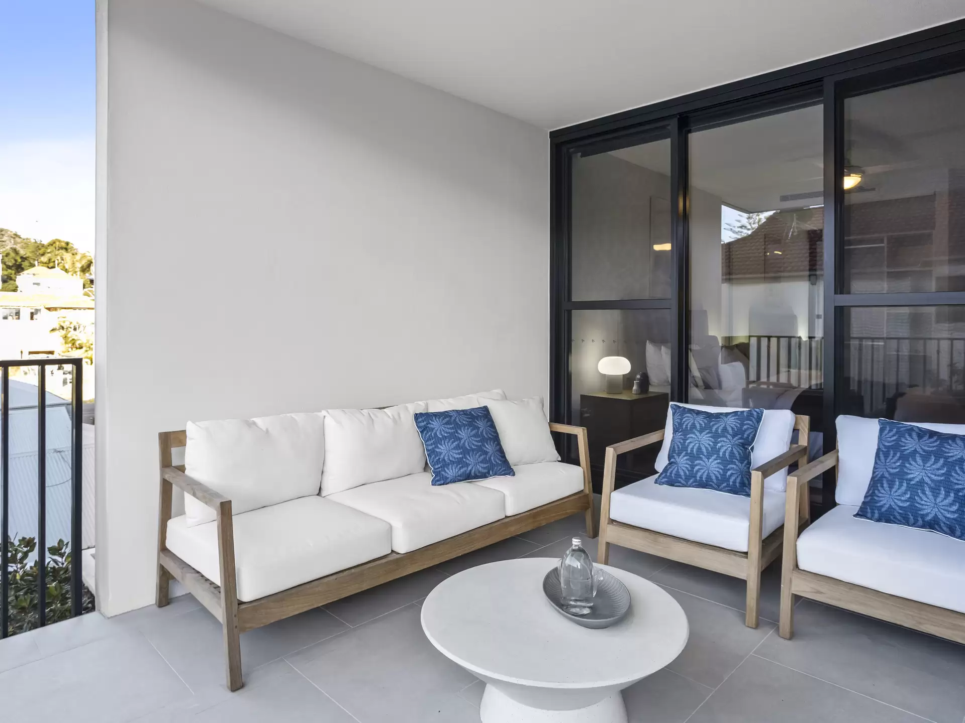 202/8 Churchill St, Coolangatta Leased by Mosaic Property Group - image 1