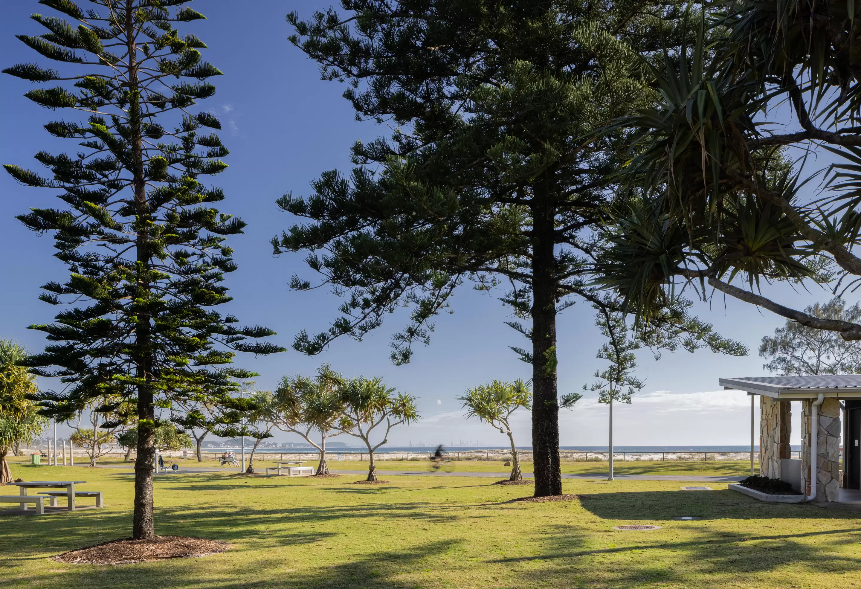 202/8 Churchill St, Coolangatta Leased by Mosaic Property Group - image 10