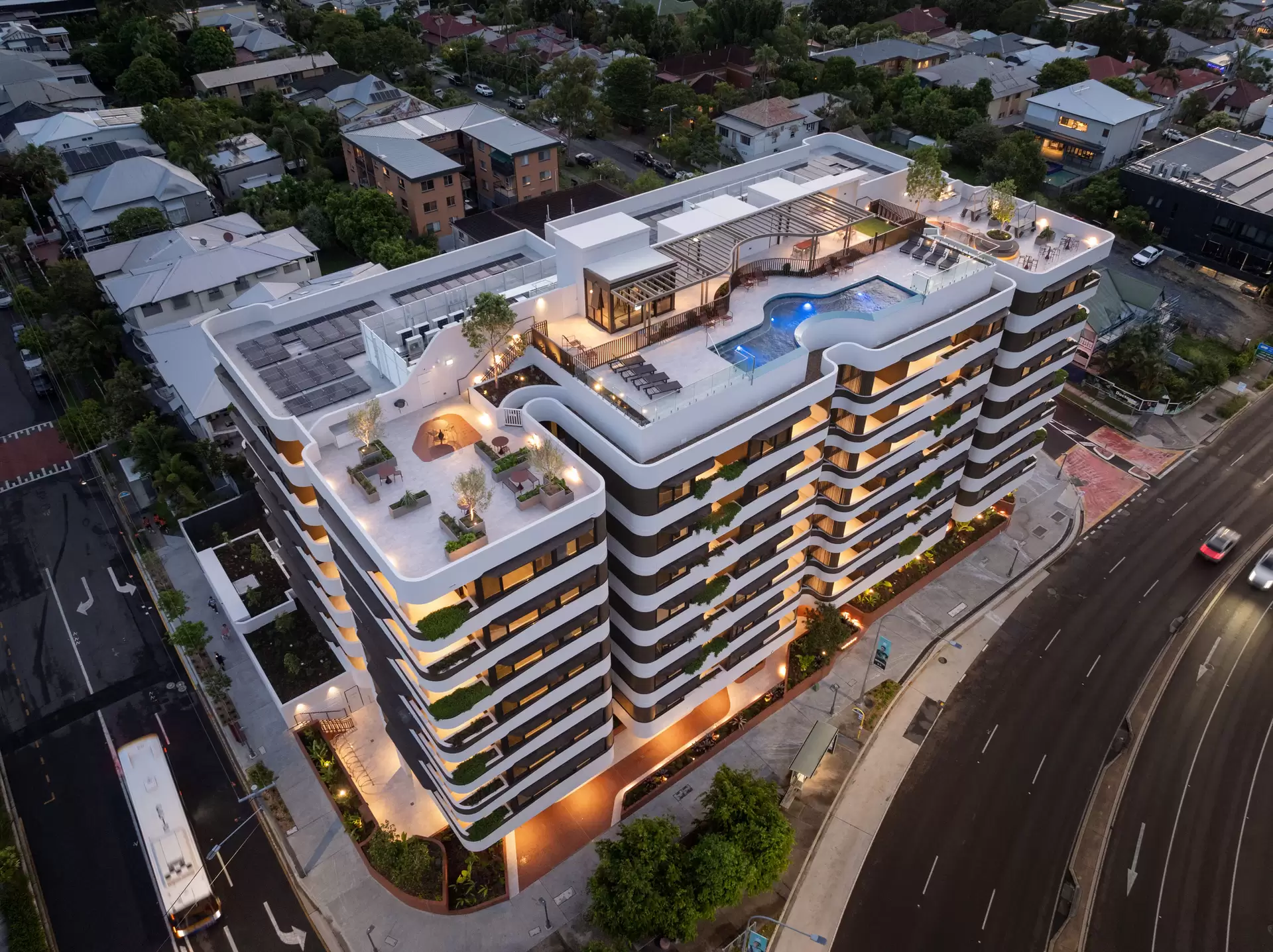 707/89 Lytton Rd, East Brisbane Leased by Mosaic Property Group - image 1