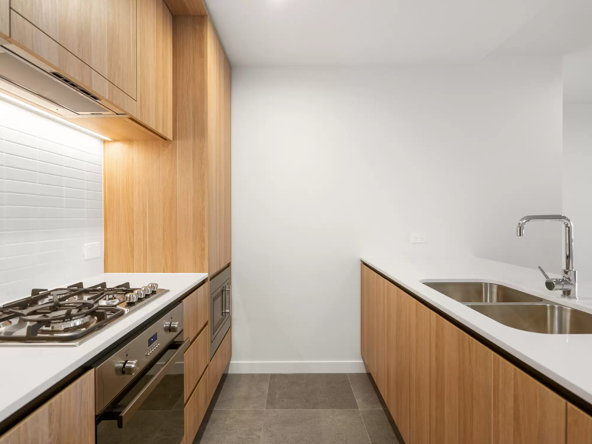 208/186 Clarence Rd, Indooroopilly Leased by Mosaic Property Group - image 3