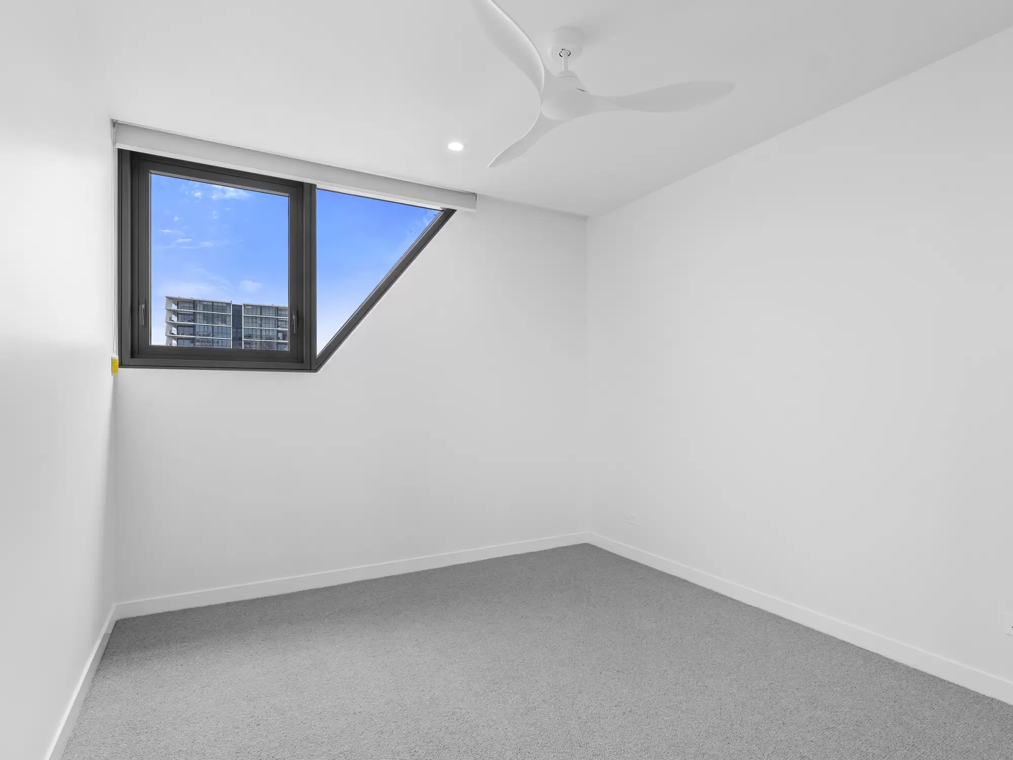 2003/15 Peerless Avenue, Mermaid Beach For Lease by Mosaic Property Group - image 11