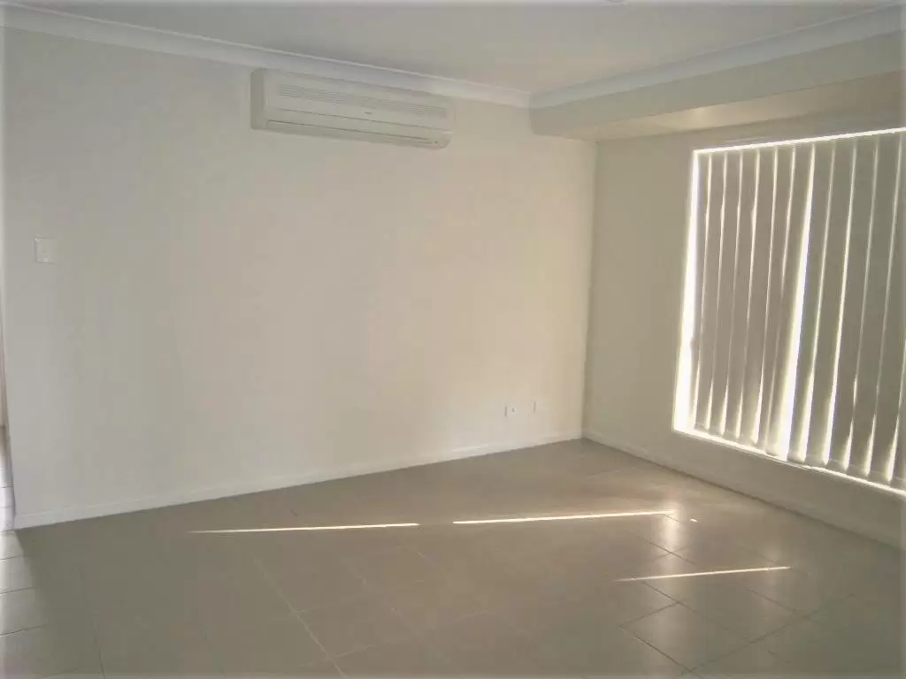 8 Sugars Place, Bundamba For Lease by Mosaic Property Group - image 5