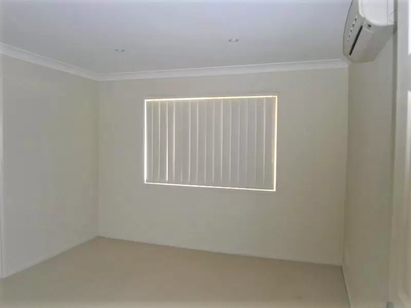 8 Sugars Place, Bundamba For Lease by Mosaic Property Group - image 3