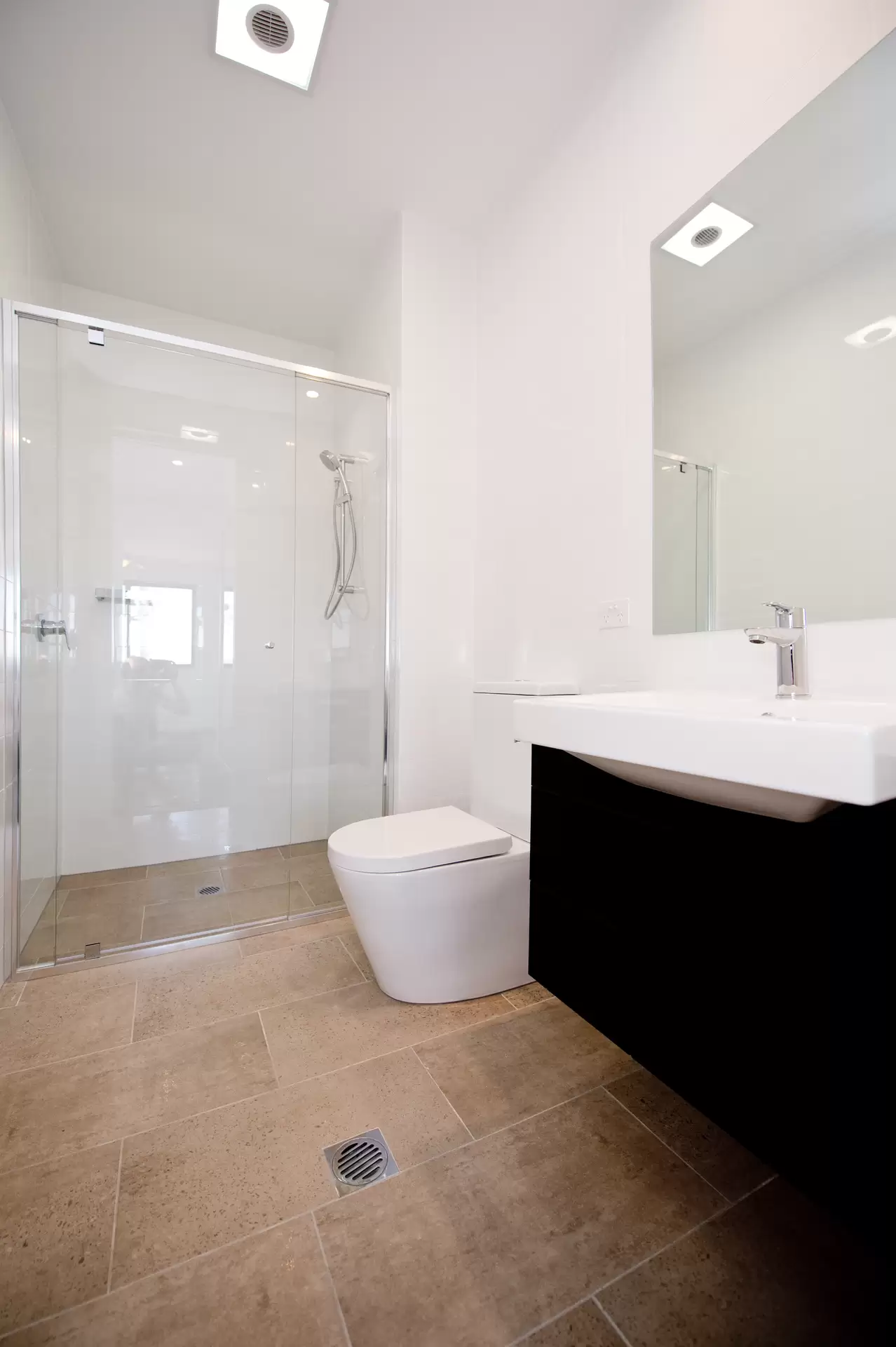 205/40 Donaldson Street, Greenslopes Leased by Mosaic Property Group - image 1