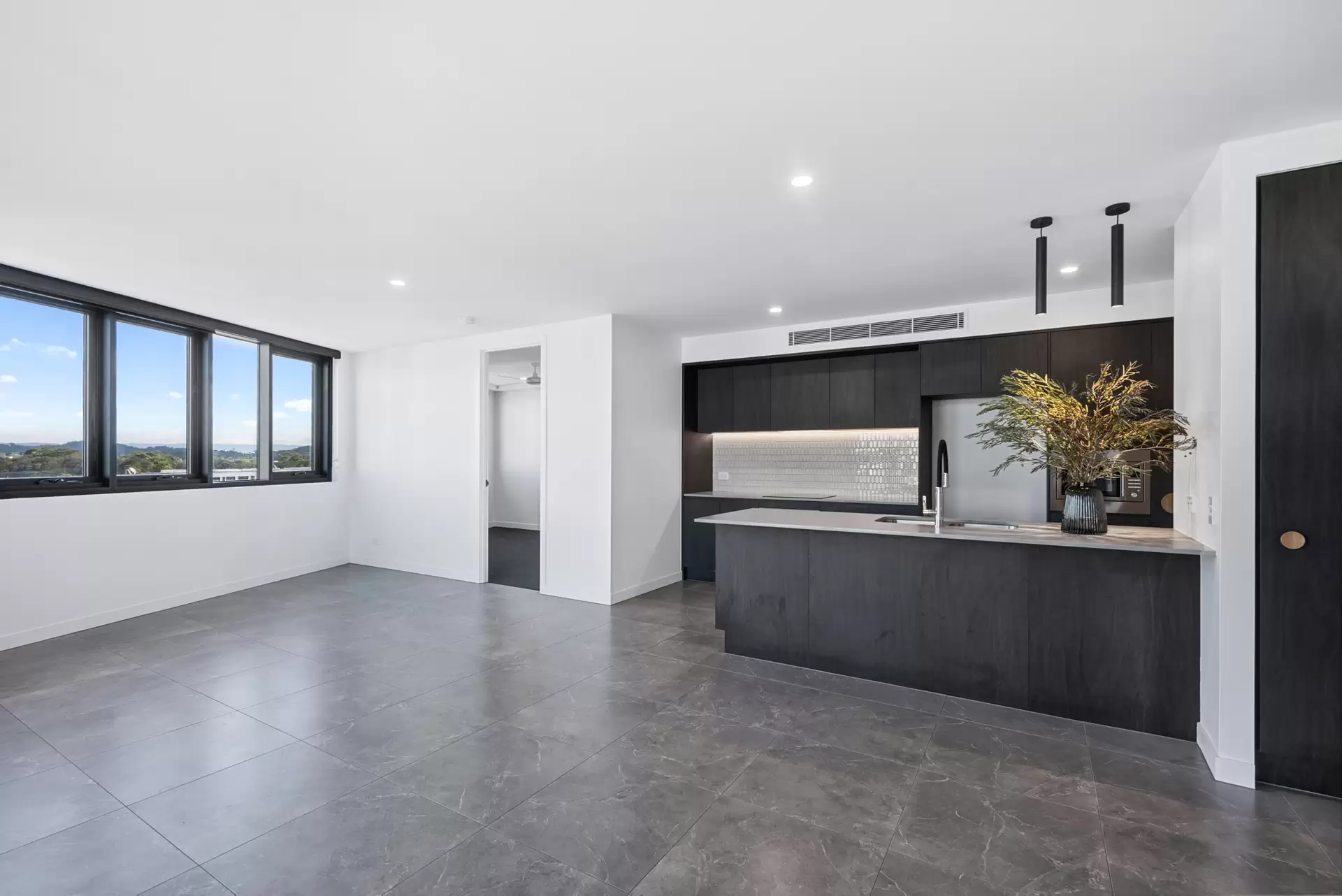 2209/100 Duporth Avenue, Maroochydore Leased by Mosaic Property Group - image 1
