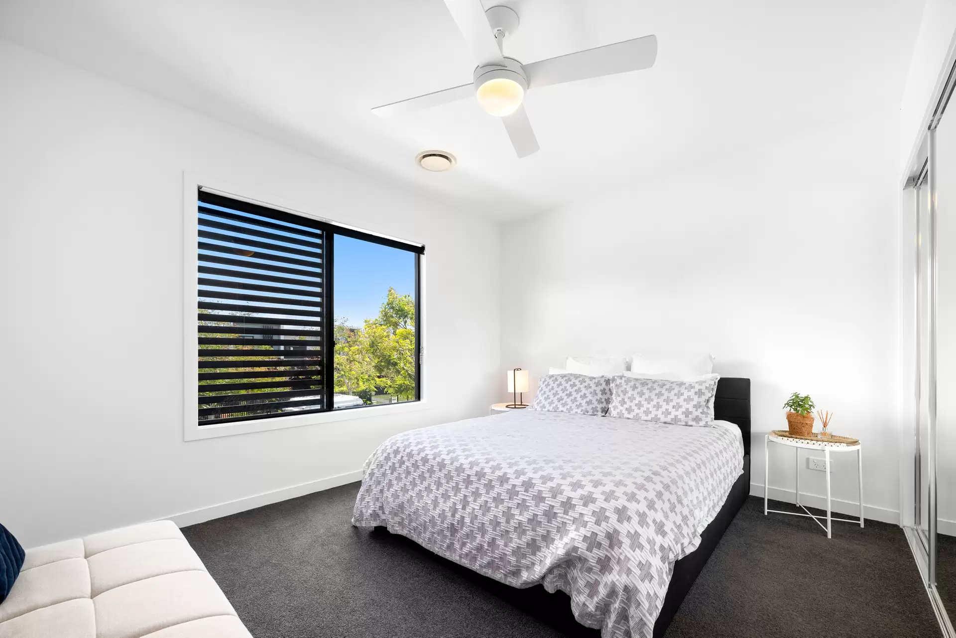18 Tasmania Avenue, Newport Leased by Mosaic Property Group - image 1