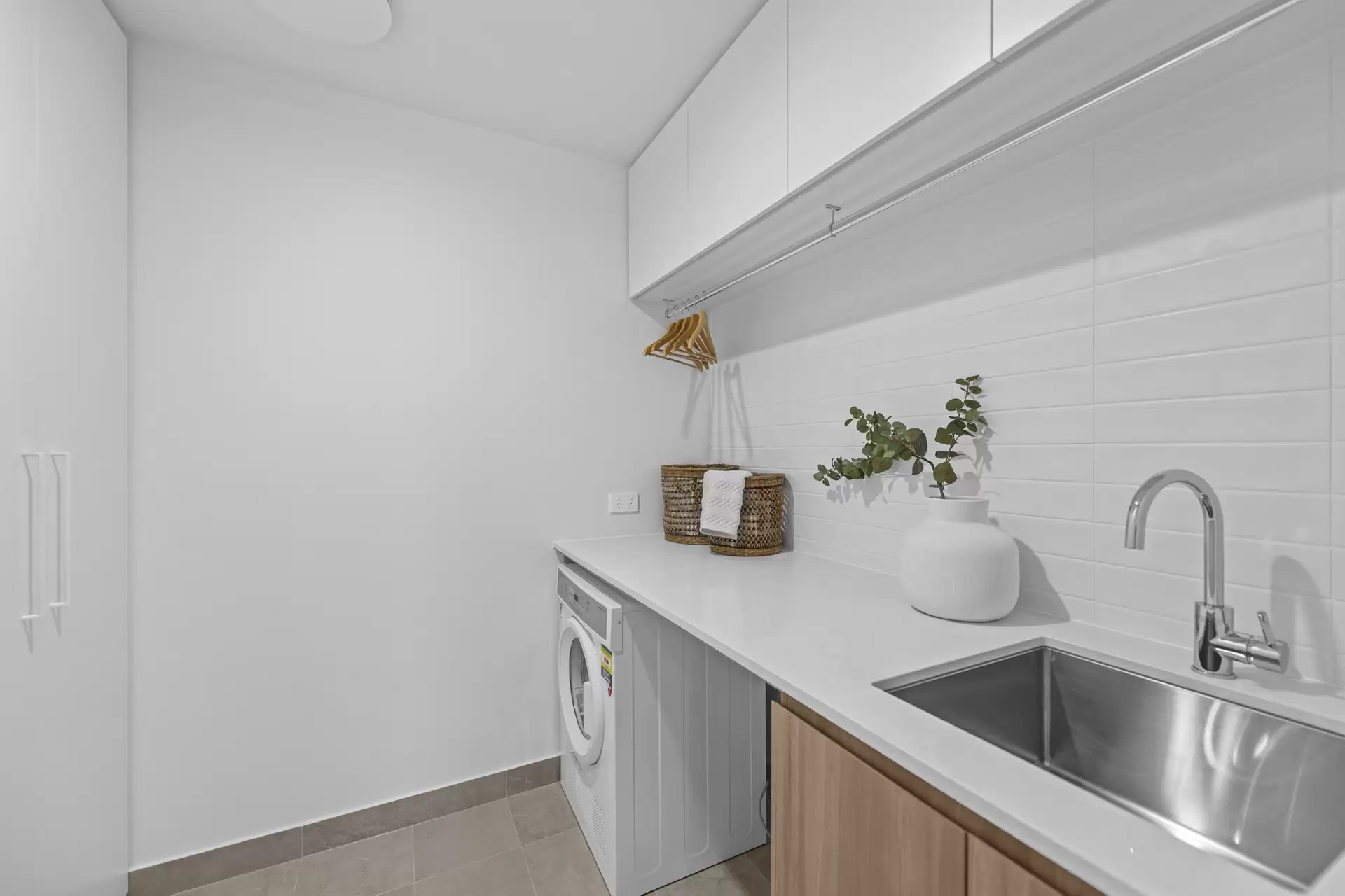 10401/29 Finney Road, Indooroopilly For Lease by Mosaic Property Group - image 1
