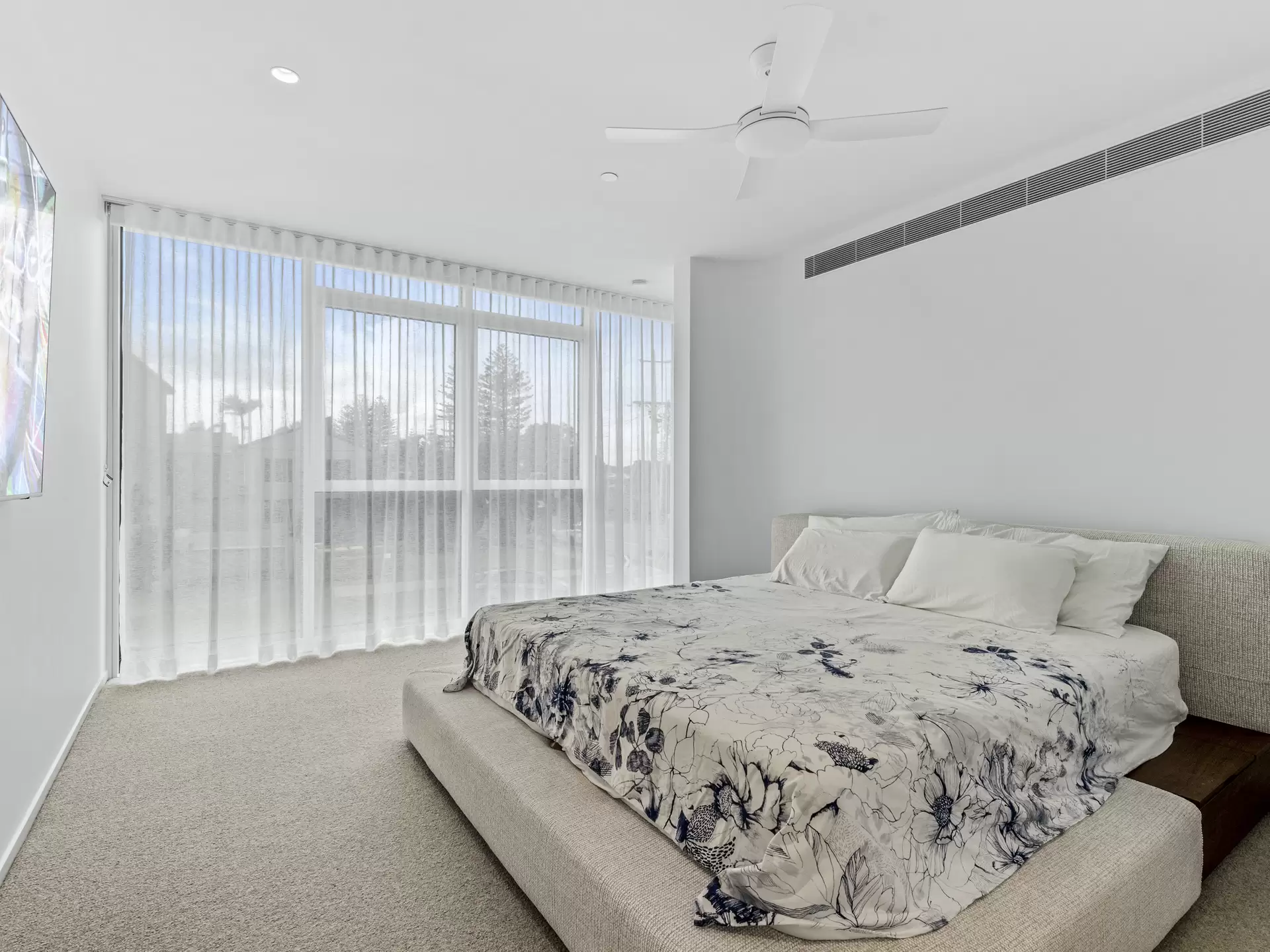202/1 Surf Street, Bilinga For Lease by Mosaic Property Group - image 1