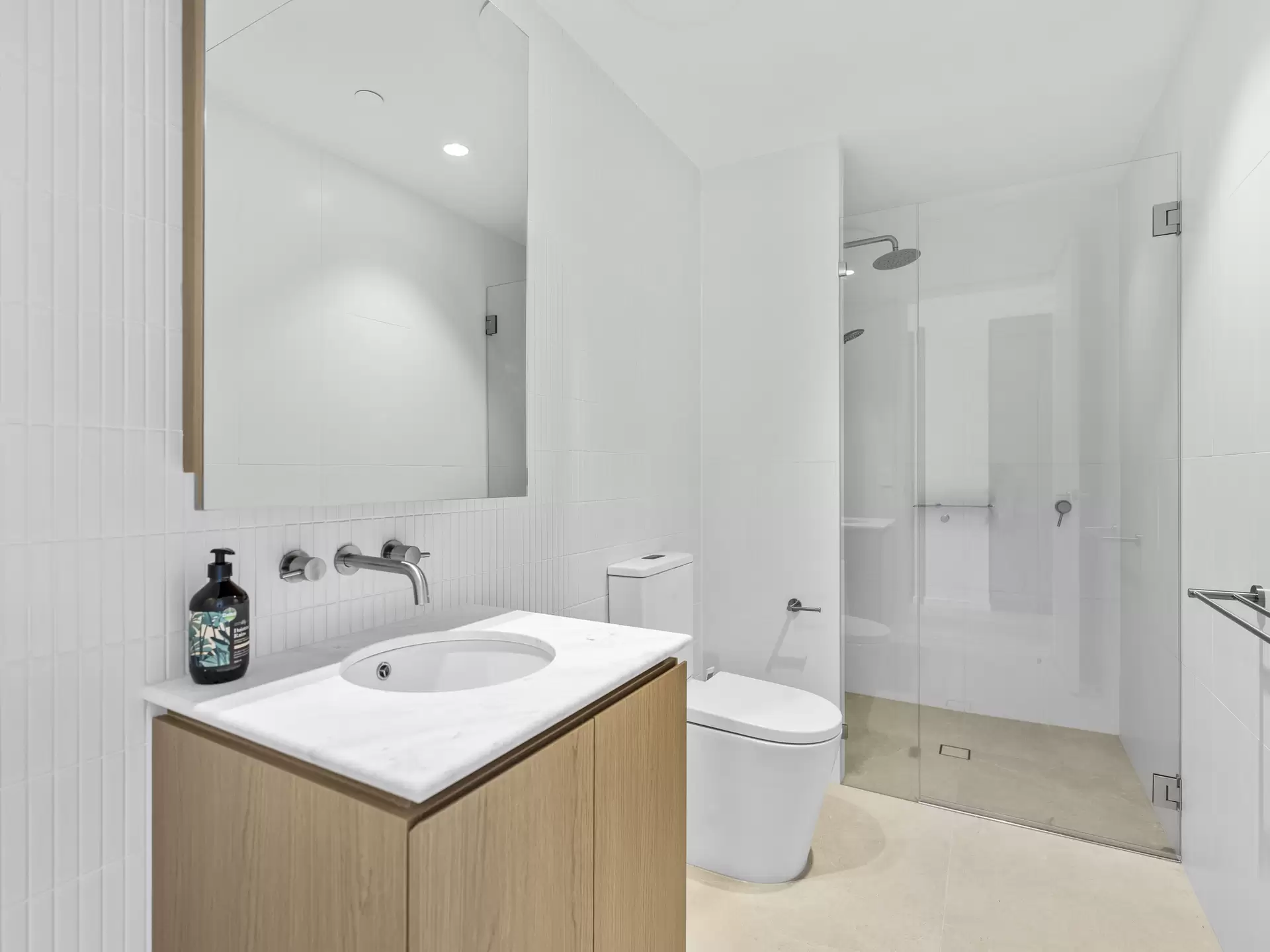 202/1 Surf Street, Bilinga For Lease by Mosaic Property Group - image 1