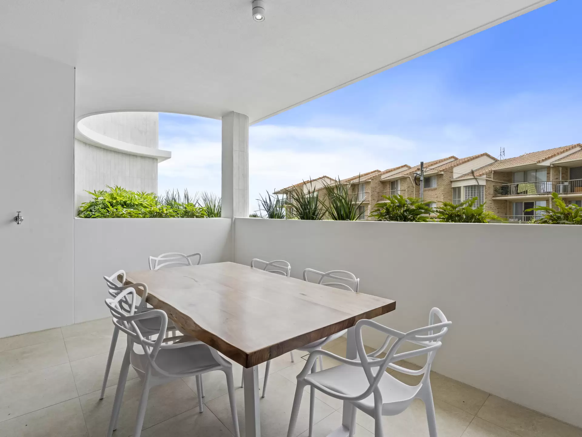 202/1 Surf Street, Bilinga For Lease by Mosaic Property Group - image 1