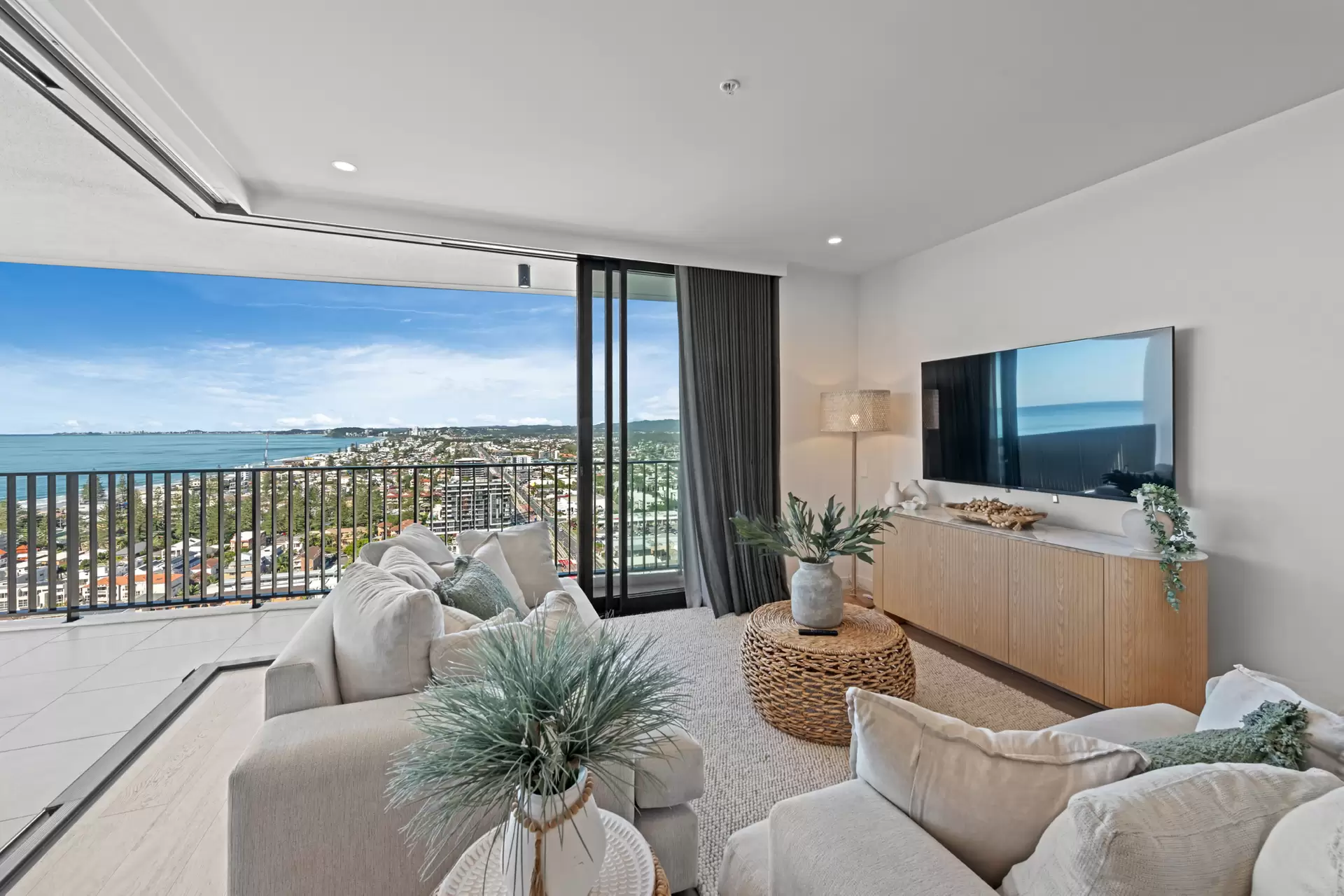2204/43 Peerless Avenue, Mermaid Beach For Lease by Mosaic Property Group - image 1