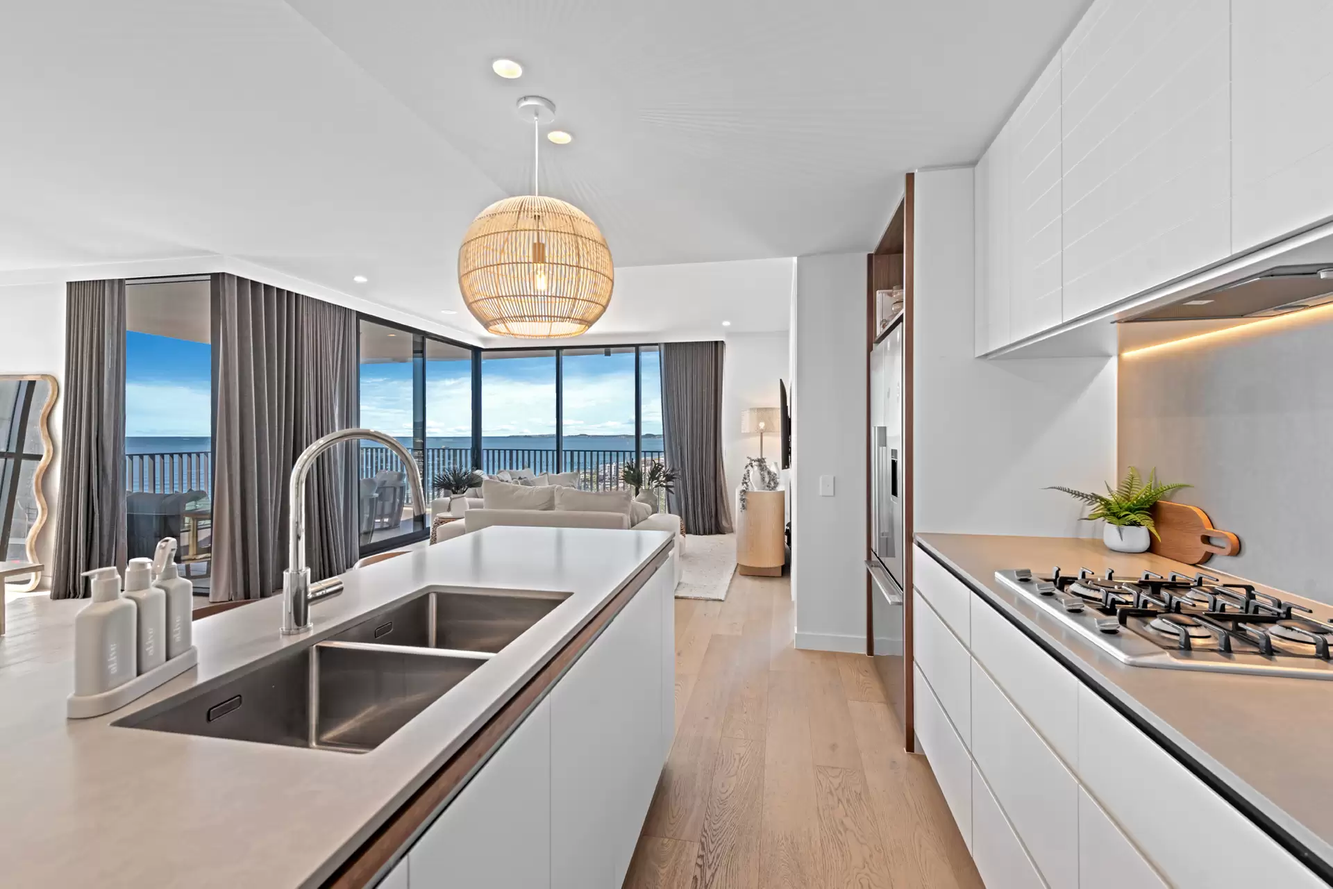 2204/43 Peerless Avenue, Mermaid Beach For Lease by Mosaic Property Group - image 1