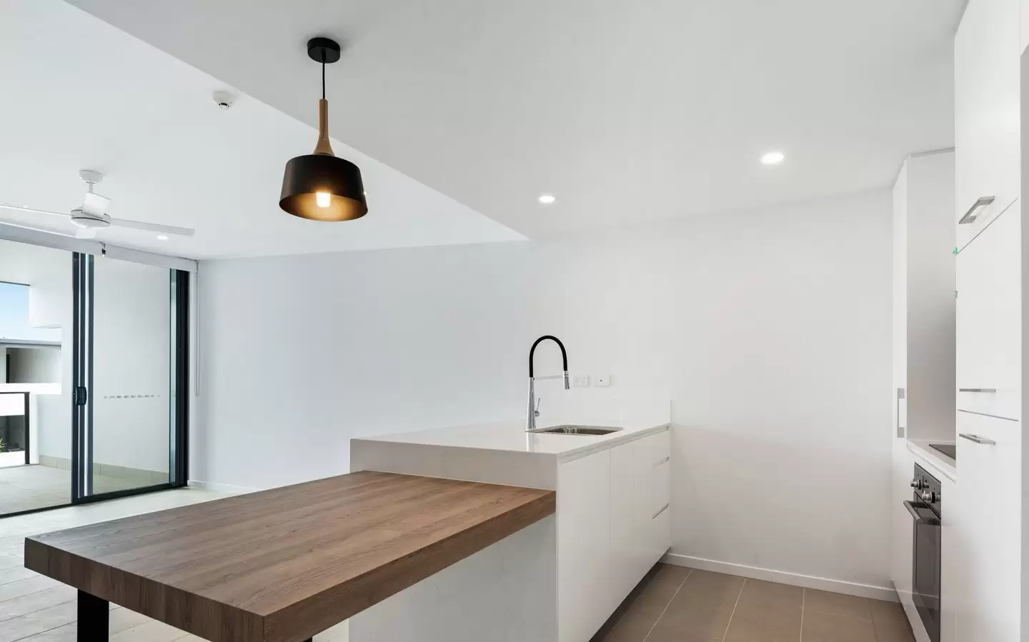 2307/30 Johnston St, Bulimba For Lease by Mosaic Property Group - image 1