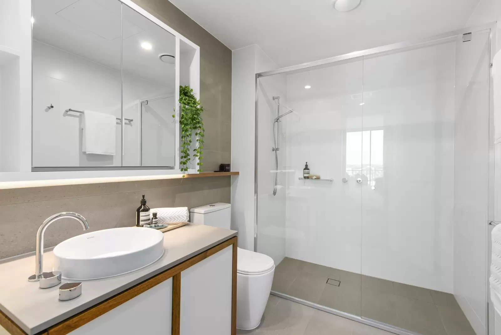 804/43 Peerless Avenue, Mermaid Beach For Lease by Mosaic Property Group - image 6