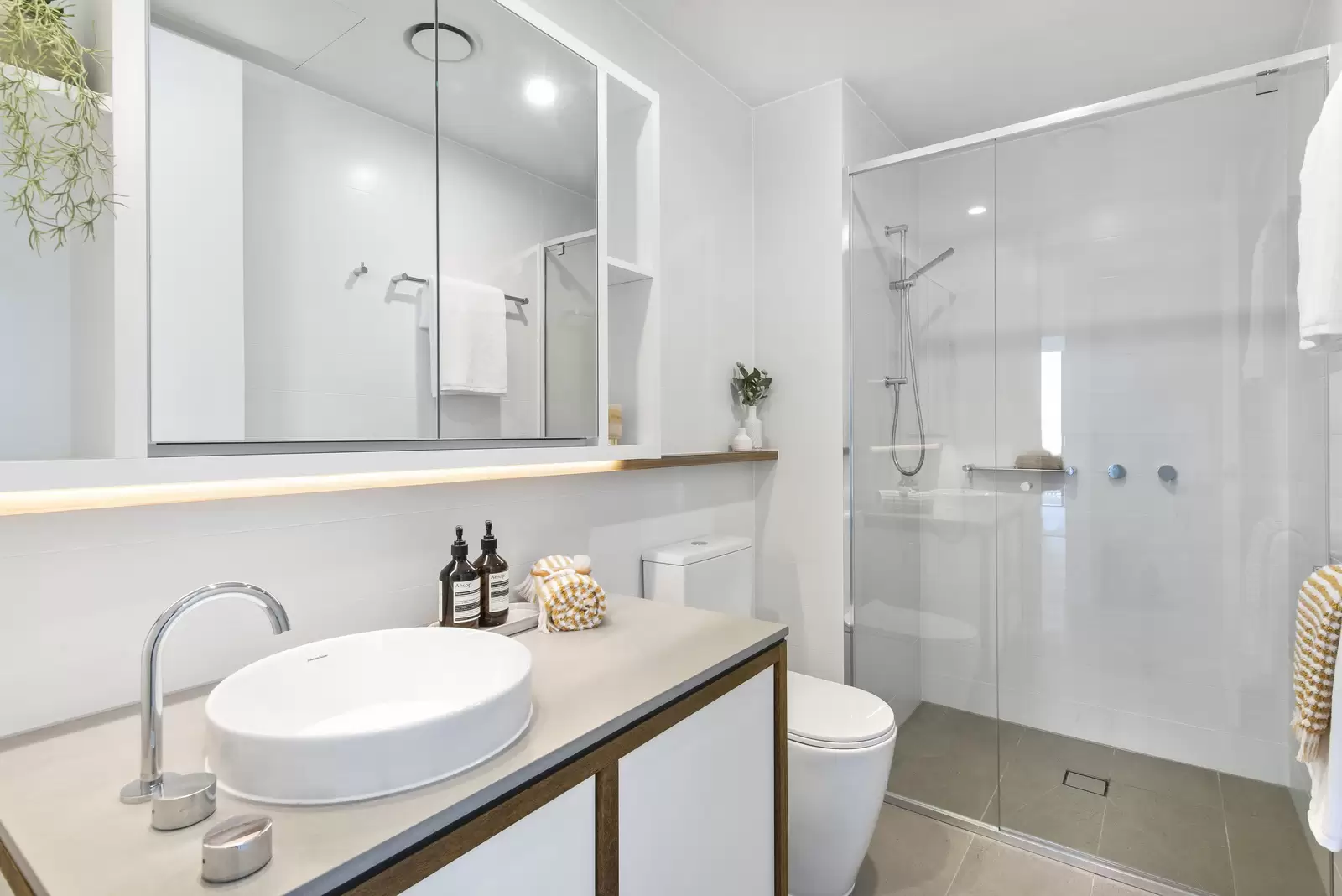 804/43 Peerless Avenue, Mermaid Beach For Lease by Mosaic Property Group - image 4